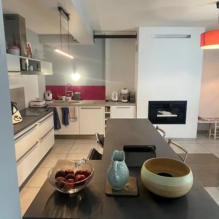 Lieutenant Anger - Agreable Maison A 2 Pas Du Quai Holiday home